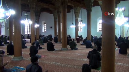 7 asırlık cami yıllardır dimdik ayakta