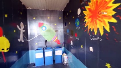 - Öğretmeler okul duvarlarına renk kattı