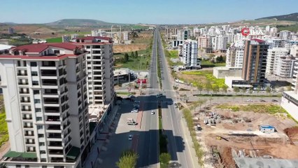Şanlıurfa'da cadde ve sokaklar boş kaldı