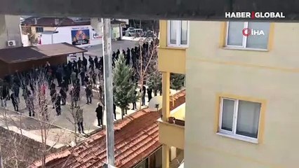 Cenaze namazında kısıtlamayı ve koronavirüsü yok saydılar