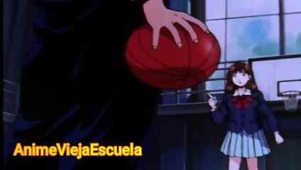 Slam Dunk - Haruko se sorprende que hanamichi agarra con una mano el balón de basquetbol esp lat