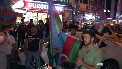 İstanbul'da Azerbaycan'a destek gösterisi