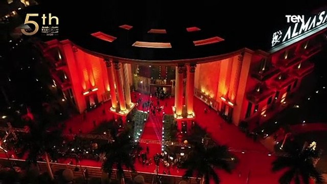 لقاء خاص مع الإعلامي نشأت الديهي على ريد كاربت مهرجان نجم العرب 2020