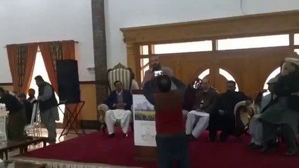 2019_01_RoyalParadise_Aleem