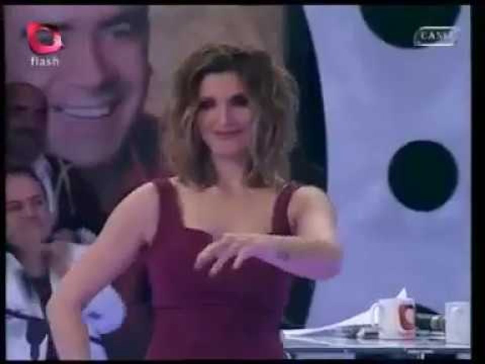 Evlere Şenlik - Petek Çelik (Dalları Bastı Kiraz)