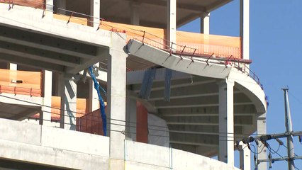 "천장이 와르르" 10m 추락 5명 사상...건설현장 안전은 아직도 / YTN