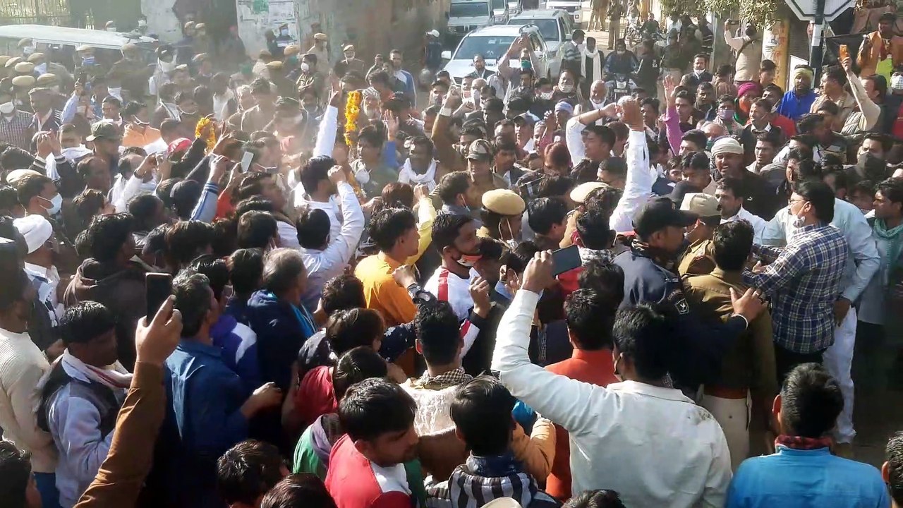 करौली में कांग्रेस की रशीदा बनी नगरपरिषद सभापति