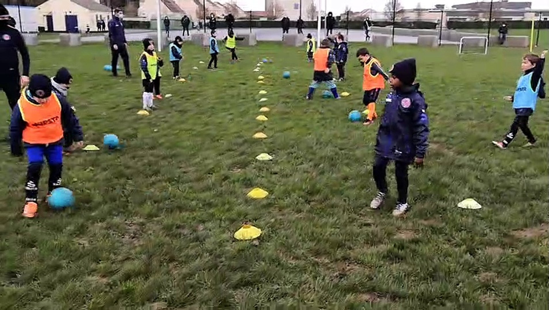 Exercice de passe des U6/U7 (Samedi 19 Décembre 2020) - Vidéo