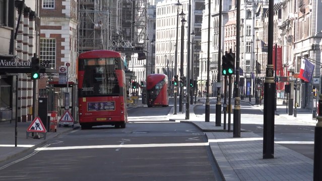 España pide una respuesta coordinada con los vuelos de Reino Unido