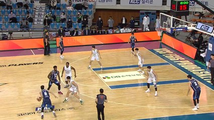 '송교창 이틀 연속 17득점' KCC 단독 선두 도약 / YTN