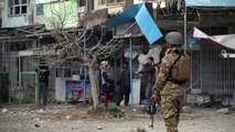 Explosión de coche bomba deja una decena de muertos en Afganistán