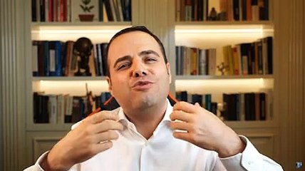 Özgür Demirtaş'tan 'kumbarasında para biriktiren vatandaş' için dört senaryo: Çamaşır suyu biriktirse daha iyi kazanırdı