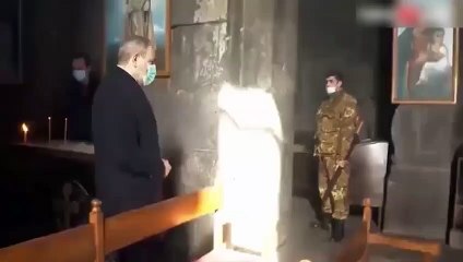 Ermeni rahipten Paşinya'na büyük şok! Ne yapacağını şaşırdı