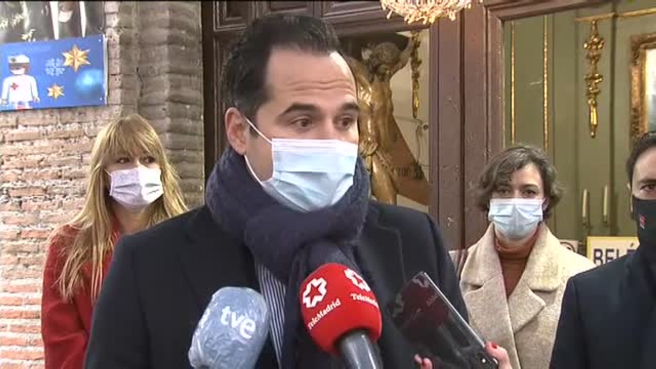 Aguado pide al Gobierno que cierre fronteras con el Reino Unido y no vaya al rebufo de Europa