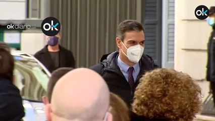 El des-gobierno de Sánchez: limita las reuniones familiares pero no le preocupa la cepa súper contagiosa