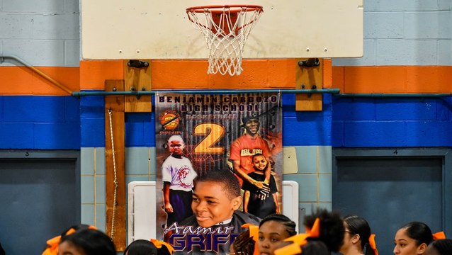 Watch Aamir Griffin's Buzzer Beater