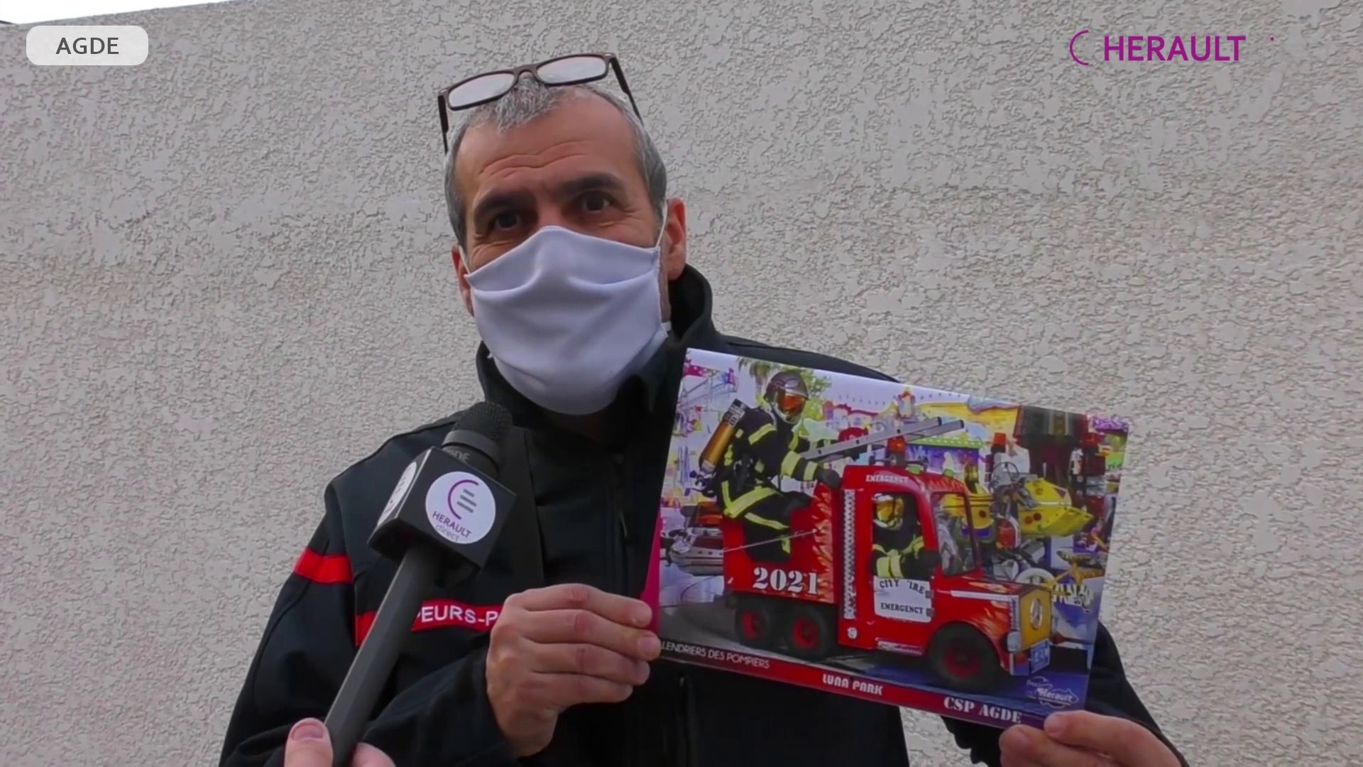 Cinq choses à savoir sur la distribution du calendrier des sapeurs-pompiers  qui démarre à Montluçon (Allier) - Montluçon (03100)