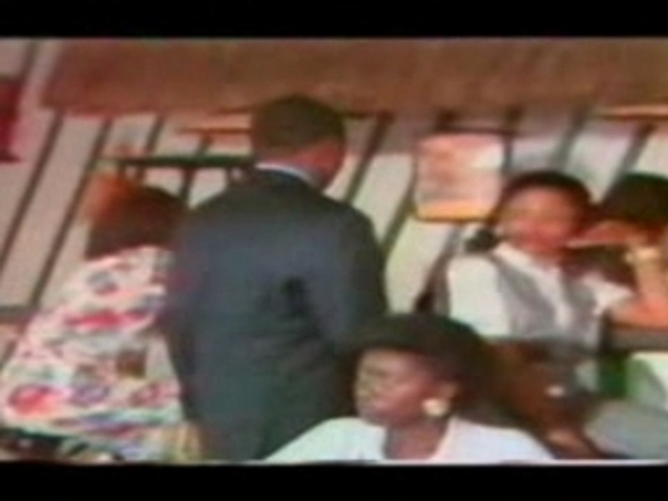 Hoigen Ekwala /Longue di titi nika