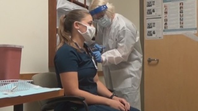 EE.UU. ya administra las vacunas Pfizer y Moderna en unos 4.000 puntos