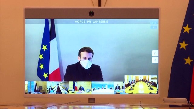 Variante inglese : Regno Unito bloccato da oltre 40 paesi, camion in coda in Francia