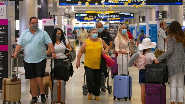 5 flyers from UK tests coronavirus positive at Delhi airport, alert after new Covid strain