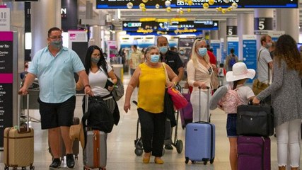 Download Video: 5 flyers from UK tests coronavirus positive at Delhi airport, alert after new Covid strain