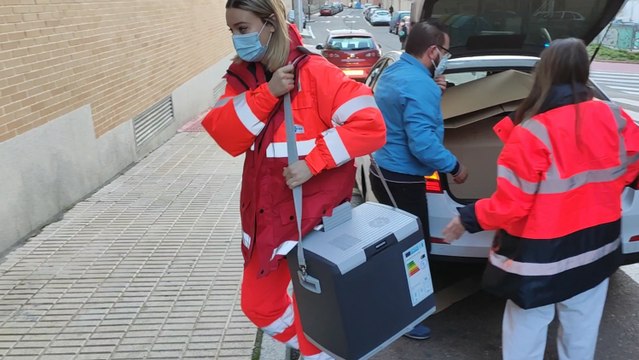 Llegada de vacunas a una residencia de Salamanca