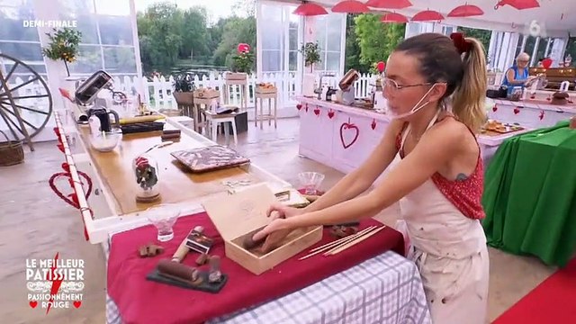 Margaux dans Le Meilleur Pâtissier sur M6