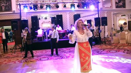 Muzica Pentru Nunta 2021-2022 - Formatia Simona Tone