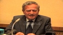 Sabri Godo e Paskal Milo iu pergjigjen deklaratave greke per Himaren - (17 Tetor 2000)