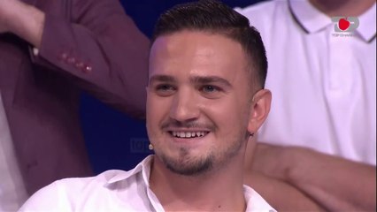 Dukesh si çakall i ndyrë; Më kërko të falur tani