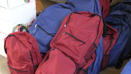 Shpërndahen qindra pako mësimore për fëmijët e komuniteteve-Lajme