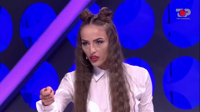 Degjeron në ofendime personale debati mes Anës dhe Mevlanit