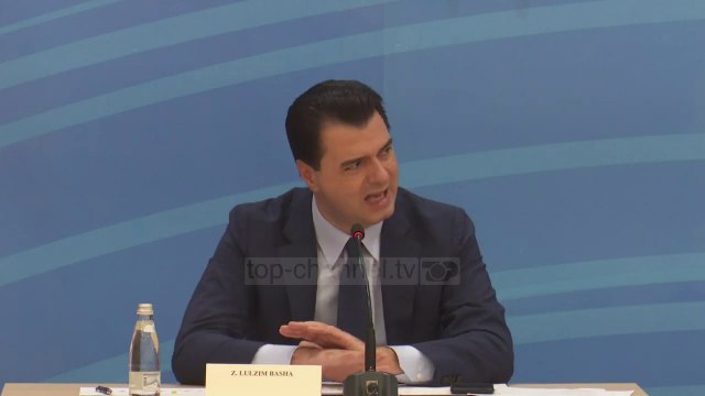 Basha takon mjekët/ “Situata në prag të katastrofës. 6 muaj nga pandemia, deri tani dështim”