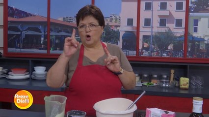 Kek me karrota dhe portokall nga zonja Vjollca