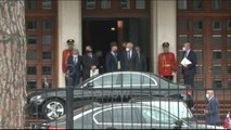 Ora News - Ambasadorët vihen në lëvizje, takohen me Metën në Presidence
