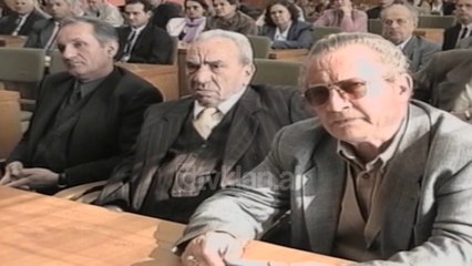 Historiani kanadez Robert Austin, liber studimor mbi Fan Nolin - (26 Tetor 2000)