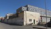 Ora News - La të burgosurin në izolim me pranga, pezullohet nga detyra drejtori i burgut të Beratit