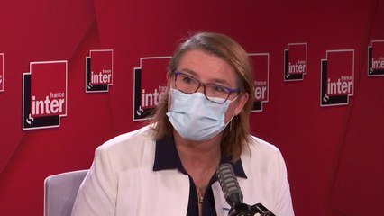 "On voit réaugmenter le nombre de nouveaux patients à l'hôpital" (Dr Agnès Ricard-Hibon)