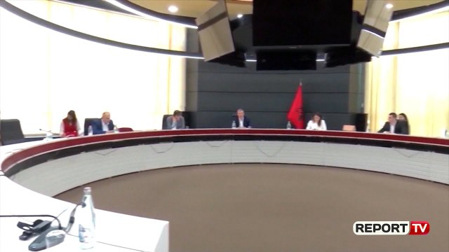 Opozita e bashkuar draft për hapjen 100% të listave: Të lejohen koalicionet parazgjedhore