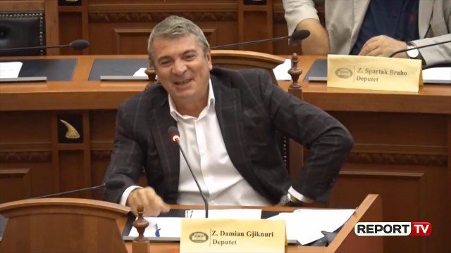 'E dini që unë e kam qejf këtë fjalë'/ Gjiknuri: Ndodhi një tërmet politik dhe u ndryshua Kushtetuta