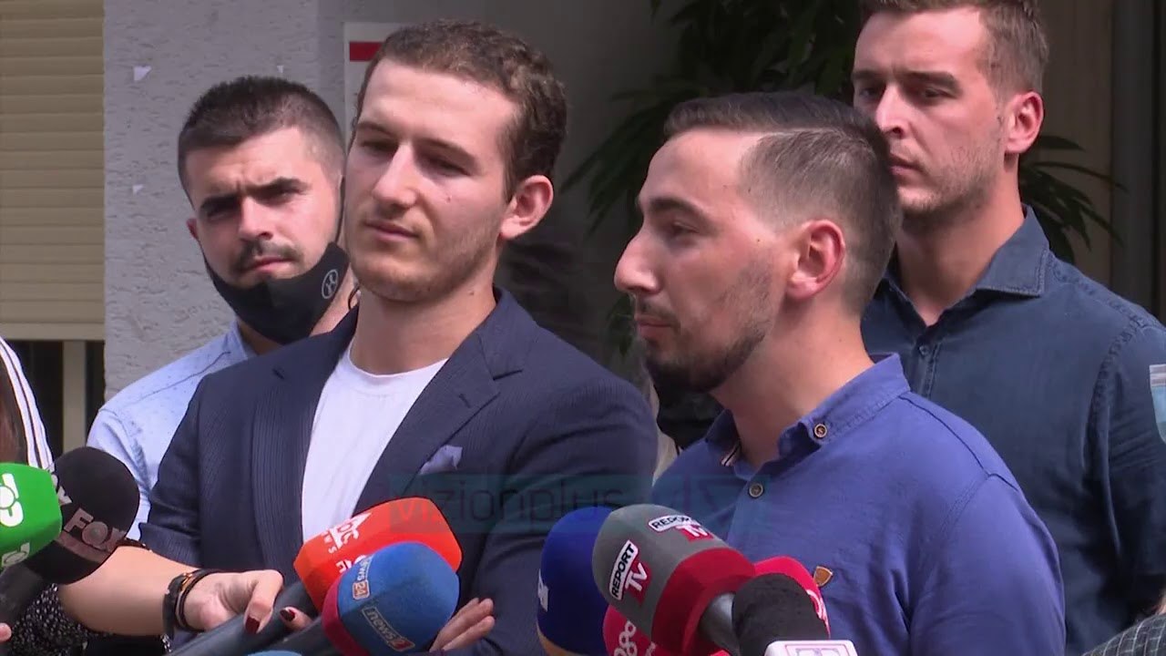 Studentet: Pergjysmoni tarifat - News, Lajme - Vizion Plus