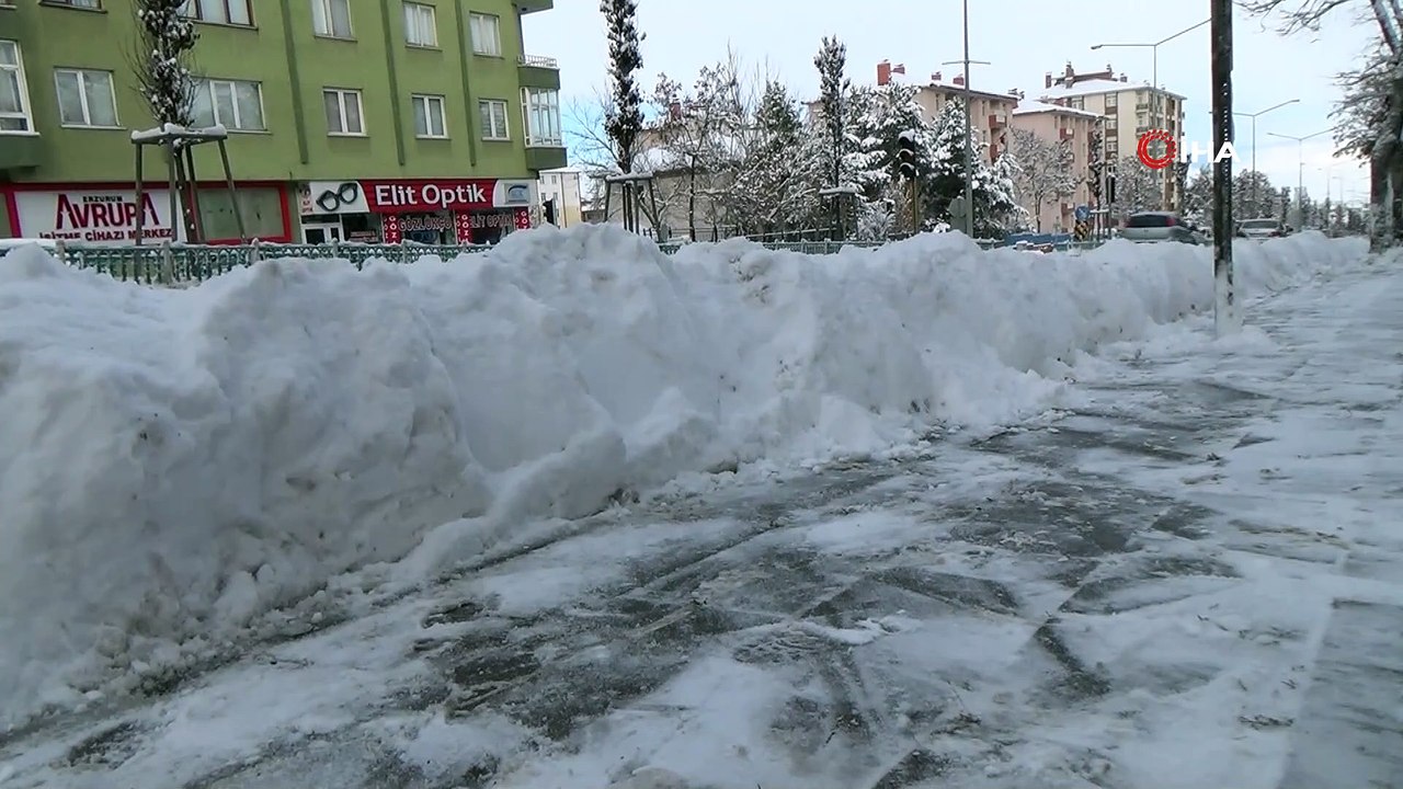 - Erzurum kar’a teslim