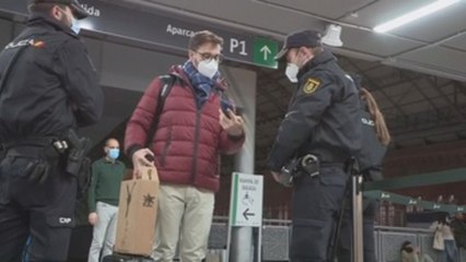 Madrid cierra hasta el 6 de enero salvo para visitar a familiares y allegados