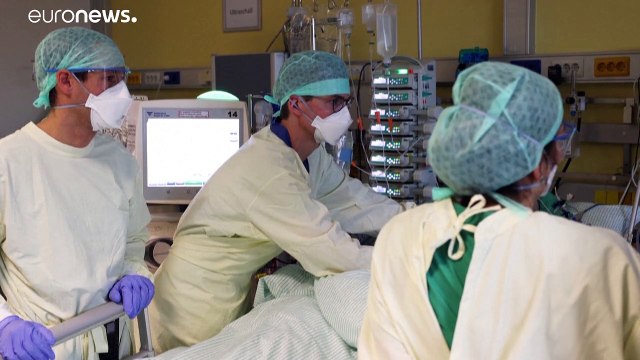 Рекорд суточной смертности от Covid-19 в ФРГ