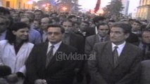 Policia nuk jep leje per mitingun e PD-se perpara Kryeministrise (1 Nentor 2000)