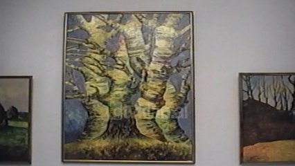 Ekspozita e piktures sjelle nga piktori Viktor Vullgari (1 Nentor 2000)