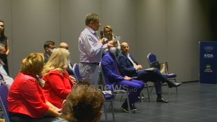 Agronomi zë ngushtë ministren: Qeveria vetëm merr, në rrugën e Komanit prishet tanku jo më makina