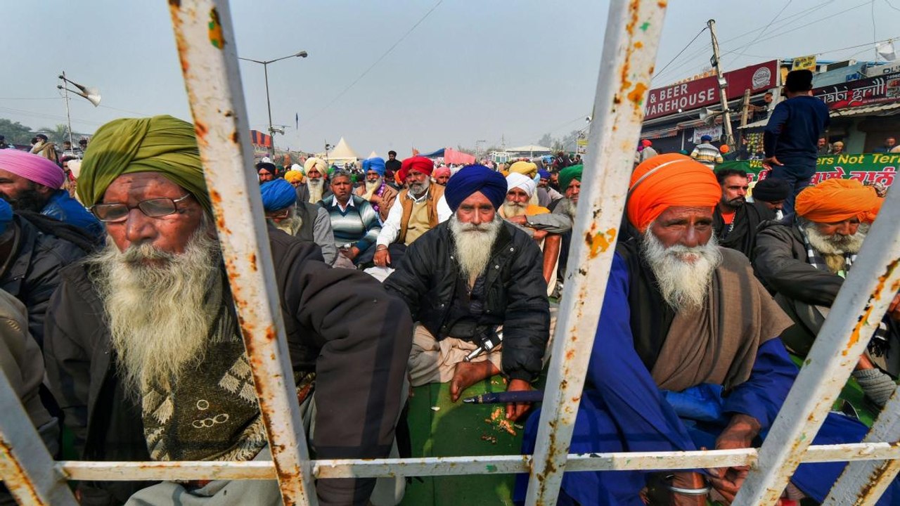 Farmer stir: ASSOCHAM estimates a loss of 98,000 crore!