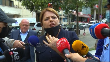 Ora News - Shperthen gjyqtarja Mimoza Margjeka: Më sulmojnë se nuk dhashë mandatin e një bashkie